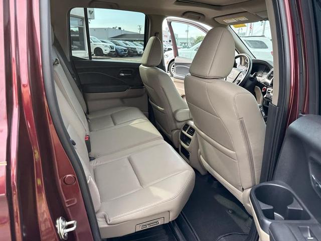 Photo of 2019 Deep Scarlet Pearl Honda Ridgeline