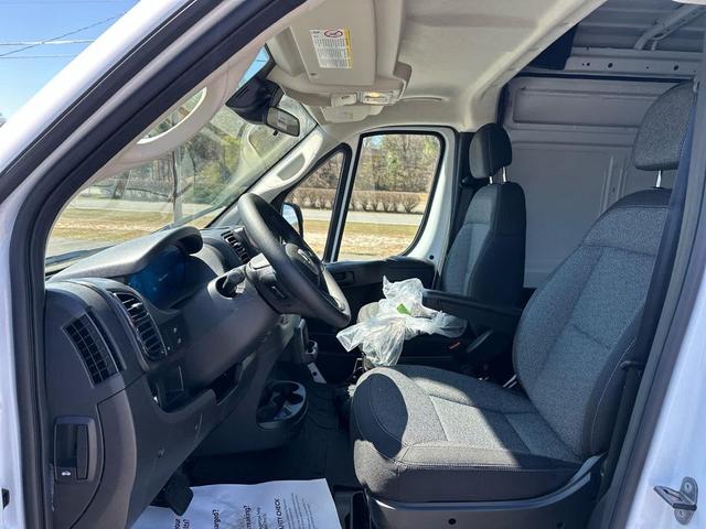 Photo of 2025 Bright White Clearcoat RAM ProMaster 2500