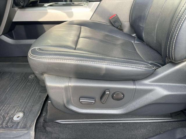 Photo of 2022 Carbonized Gray Metallic Ford F-250