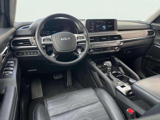 Photo of 2022 Wolf Gray Kia Telluride