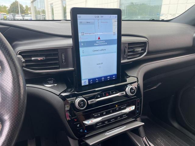 Photo of 2022 Agate Black Metallic Ford Explorer