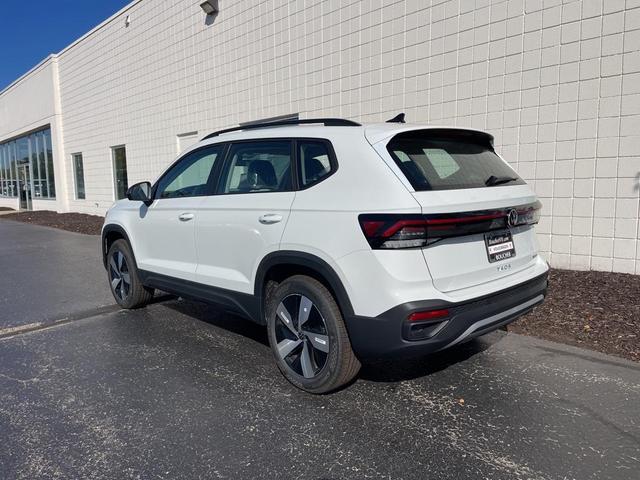 Photo of 2025 Pure White Volkswagen Taos
