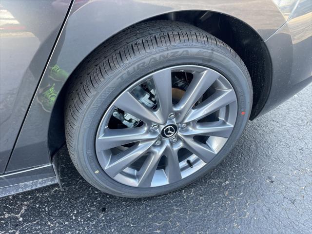 Photo of 2025 Machine Gray Metallic Mazda Mazda3