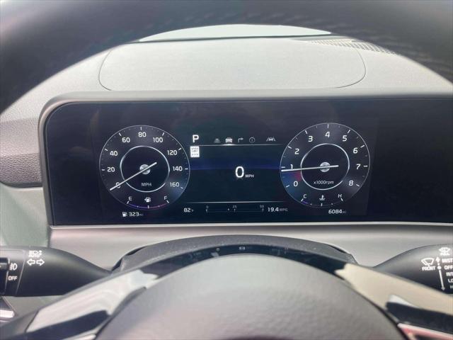 Photo of 2024 Fusion Black Kia Seltos