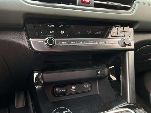 Photo of 2024 Fusion Black Kia Seltos