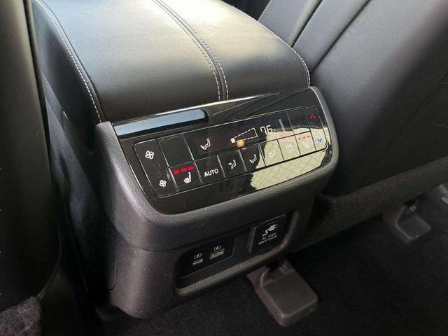 Photo of 2022 Mineral Black INFINITI QX60