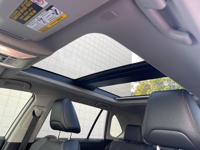 Photo of 2024 Wind Chill Pearl Toyota RAV4 Hybrid