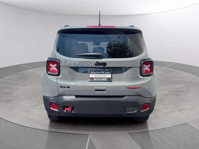 Photo of 2023 Sting-Gray Clearcoat Jeep Renegade