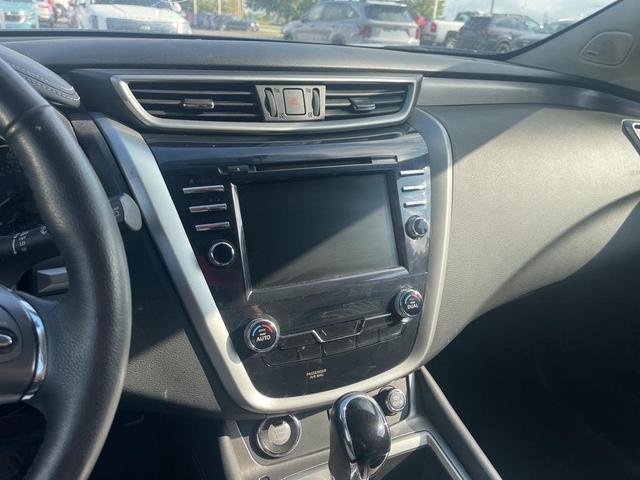 Photo of 2019 Deep Blue Pearl Nissan Murano