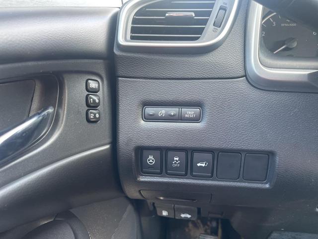 Photo of 2019 Deep Blue Pearl Nissan Murano