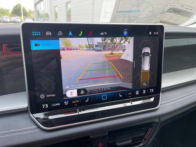 Photo of 2025 White Volkswagen Tiguan
