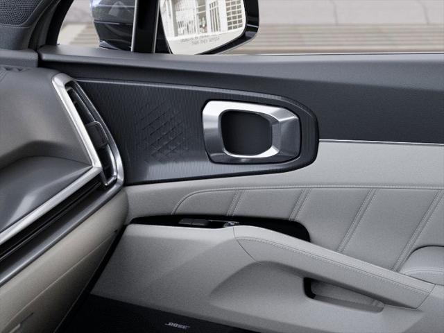 Photo of 2025 Silky Silver Kia Sorento Hybrid