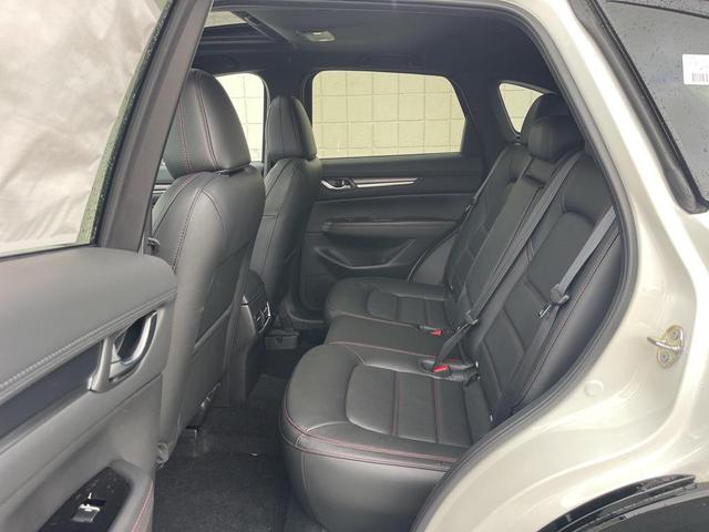 Photo of 2025 Rhodium White Metallic Mazda CX-5