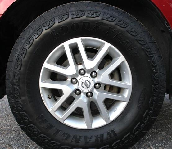 Photo of 2019 Cayenne Red Metallic Nissan Frontier