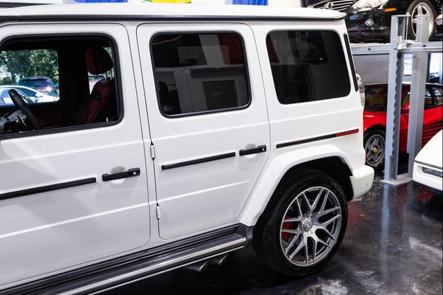 Photo of 2020 designo Diamond White Metallic Mercedes-Benz AMG G 63