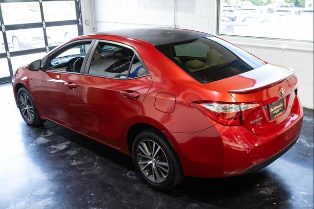 Photo of 2016 Barcelona Red Metallic Toyota Corolla