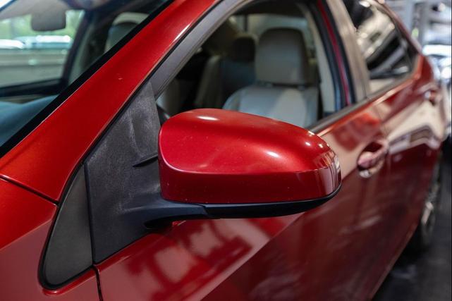 Photo of 2016 Barcelona Red Metallic Toyota Corolla