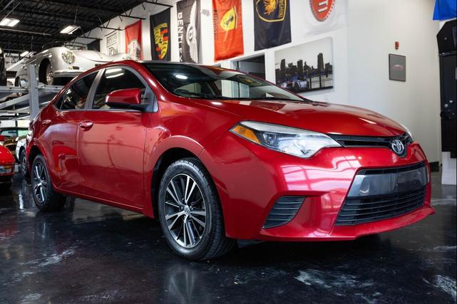 Photo of 2016 Barcelona Red Metallic Toyota Corolla