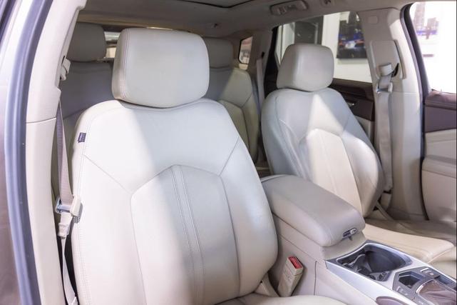 Photo of 2011  Cadillac SRX