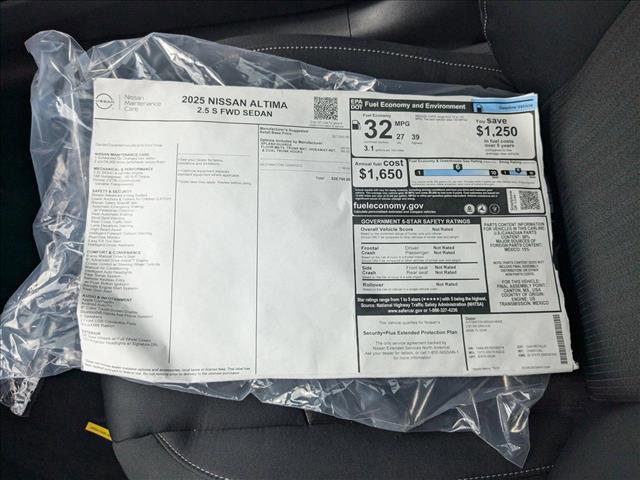 Photo of 2025 Gun Metallic Nissan Altima