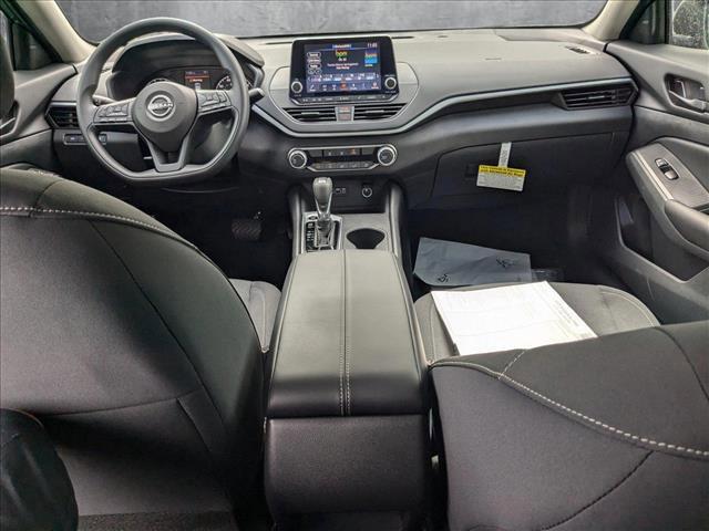 Photo of 2025 Gun Metallic Nissan Altima
