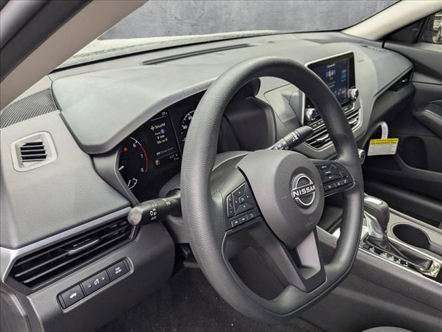 Photo of 2025 Gun Metallic Nissan Altima