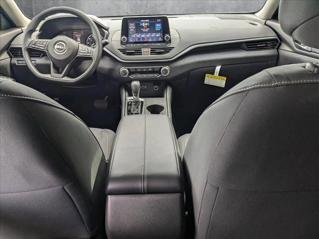 Photo of 2025 Gun Metallic Nissan Altima