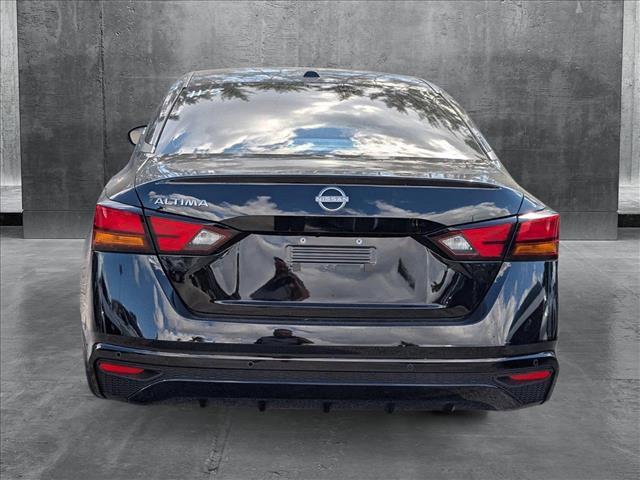 Photo of 2025 Super Black Nissan Altima