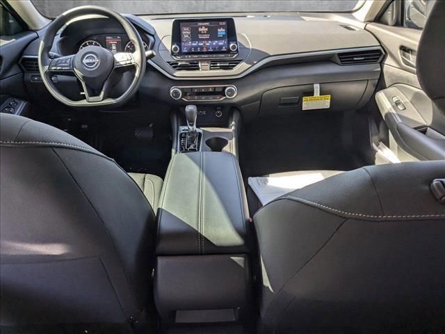 Photo of 2025 Gun Metallic Nissan Altima