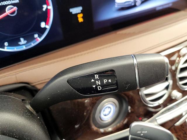 Photo of 2020 Gray Mercedes-Benz S-Class