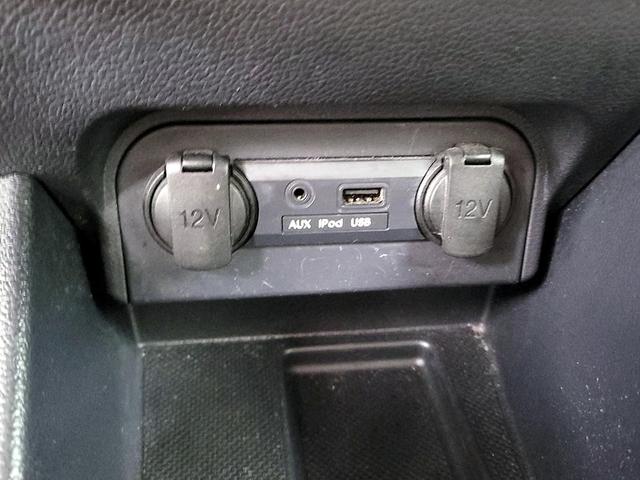 Photo of 2014 White Kia Rio