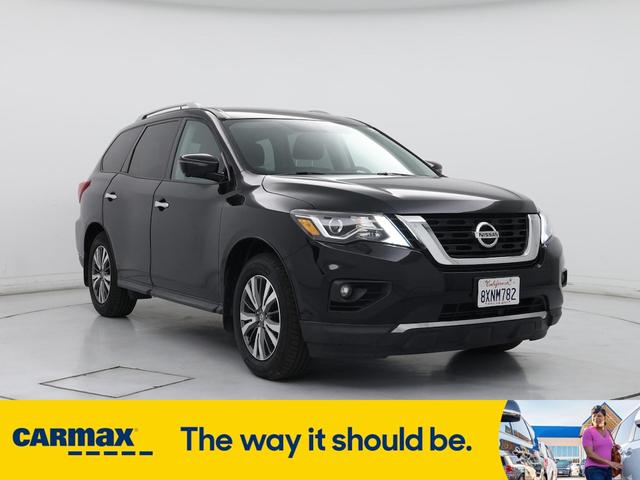 2017 Nissan Pathfinder