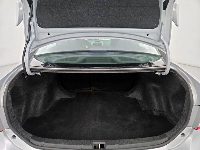 Photo of 2013 Silver Toyota Corolla