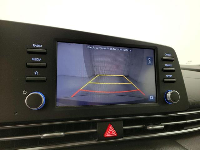 Photo of 2023 Blue Hyundai ELANTRA