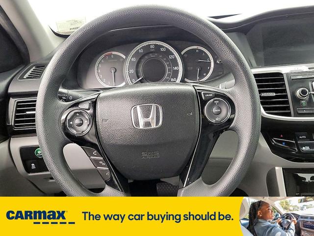 Photo of 2016 Gray Honda Accord