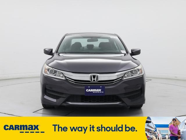 Photo of 2016 Gray Honda Accord