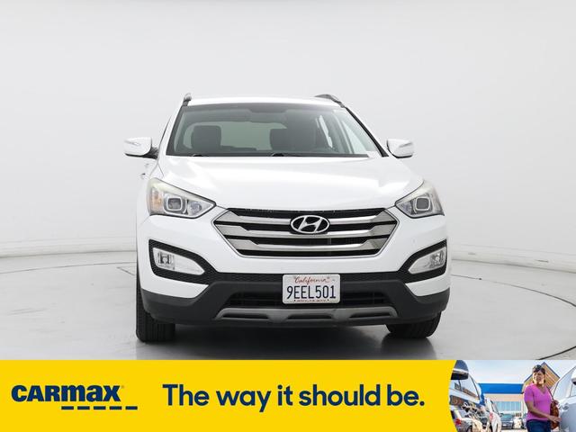 Photo of 2014 White Hyundai Santa Fe Sport