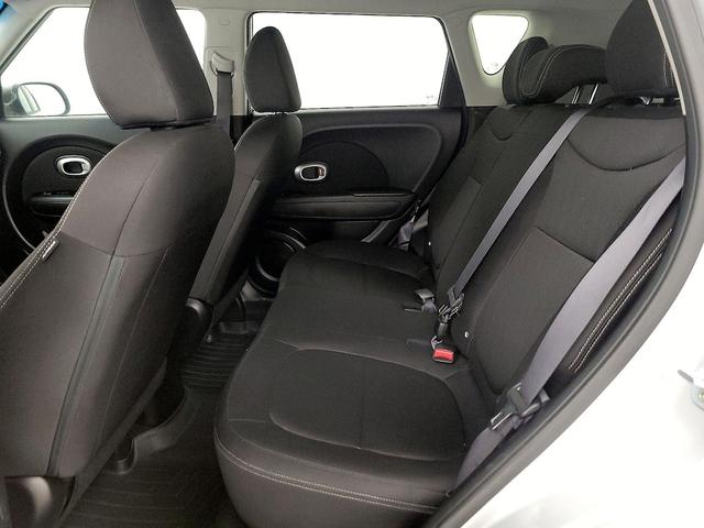 Photo of 2016 Silver Kia Soul