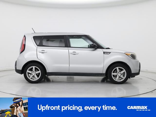 Photo of 2016 Silver Kia Soul