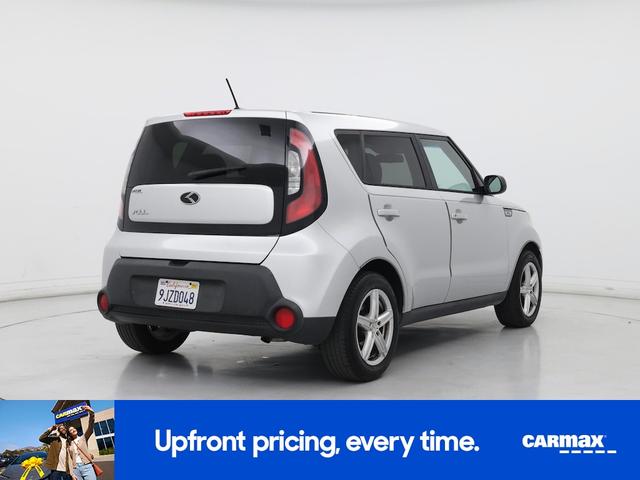 Photo of 2016 Silver Kia Soul