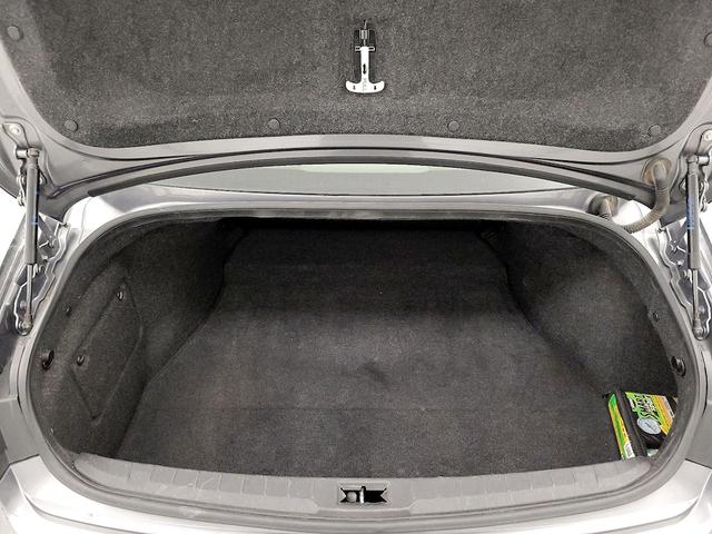 Photo of 2017 Gray INFINITI Q60