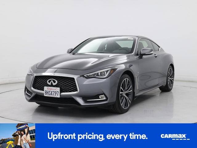 Photo of 2017 Gray INFINITI Q60
