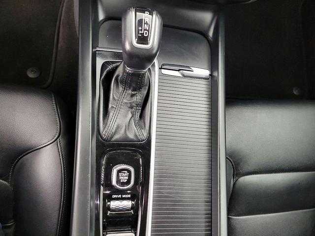 Photo of 2020 White Volvo S60