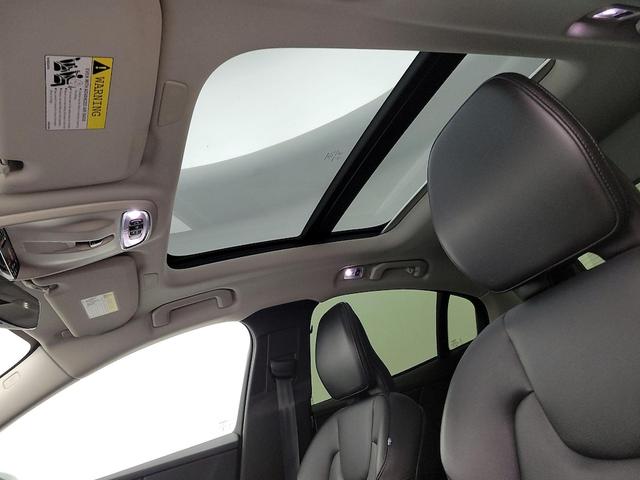 Photo of 2020 White Volvo S60