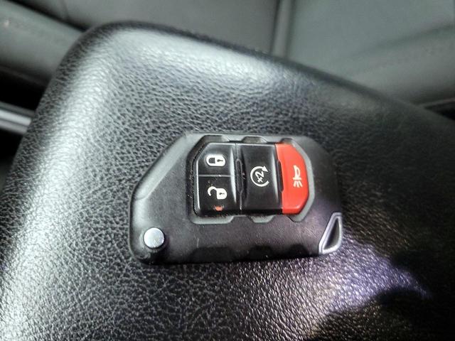 Photo of 2019 Green Jeep Wrangler