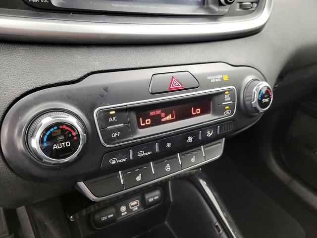 Photo of 2019 Gray Kia Sorento