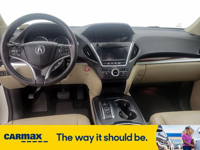 Photo of 2016 White Acura MDX