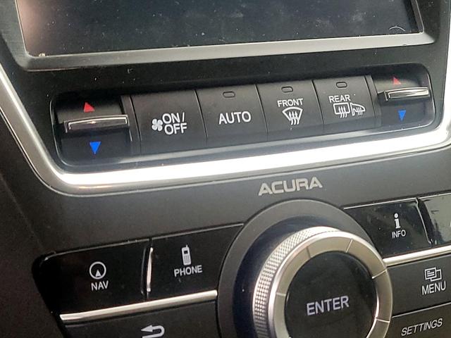 Photo of 2016 White Acura MDX