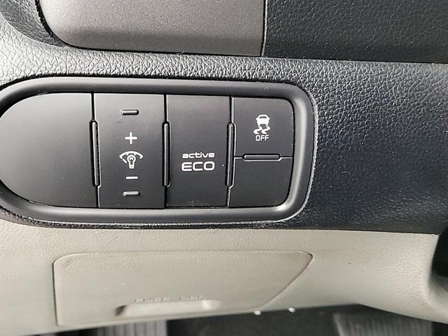 Photo of 2014 Red Kia Forte