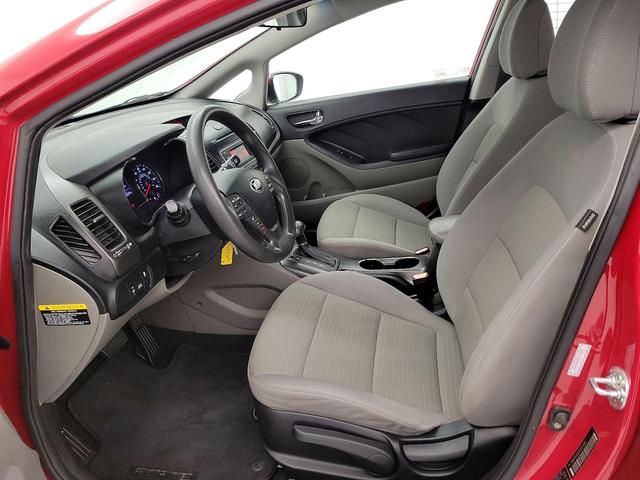 Photo of 2014 Red Kia Forte